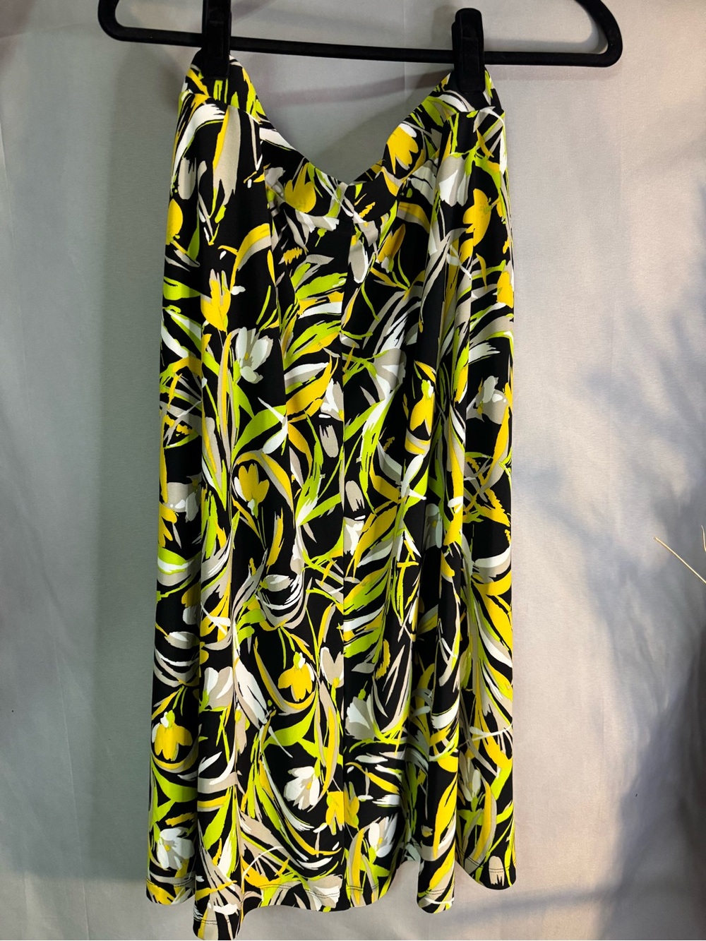 Kasper Black Midi Skirt with Yellow & Green Floral Print